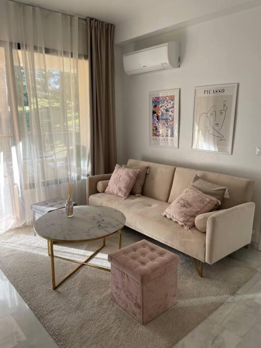 Apartamento En Nueva Andalucia